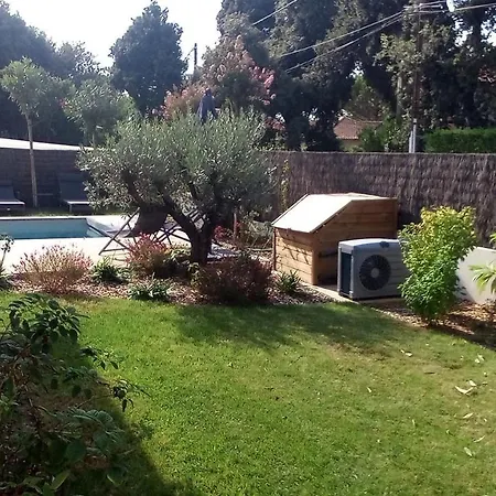 Villa- Sur -200 M Nauzan - Piscine *